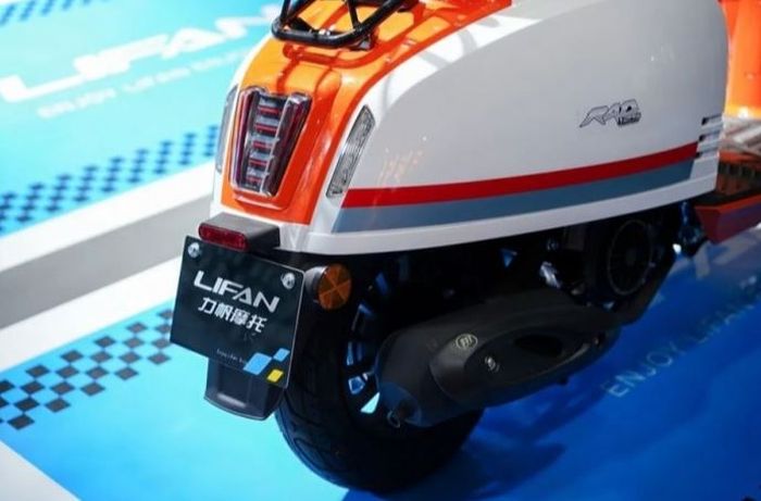 pencahayaan pada Lifan RAD 125 Ragdoll Cat sudah full LED untuk memberikan visibilitas optimal