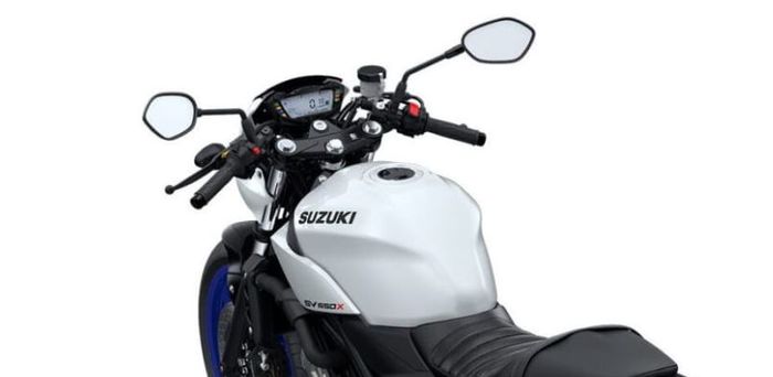 kokpitnya dilengkapi panel instrumen digital