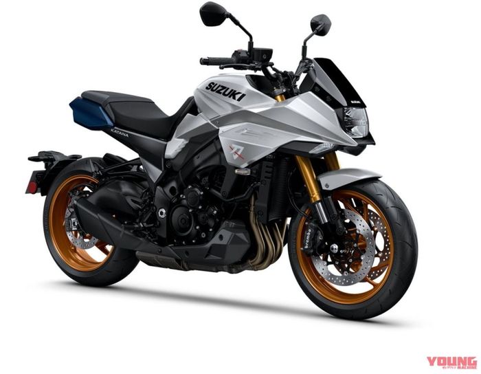 untuk warna Metallic Mystic Silver peleknya menjadi lebih gelap