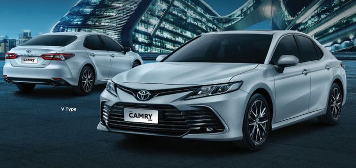 detail tampilan Toyota Camry