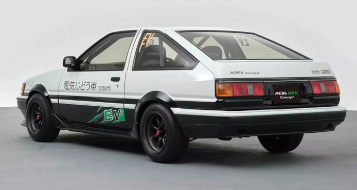 Toyota Corolla AE86 BEV Concept