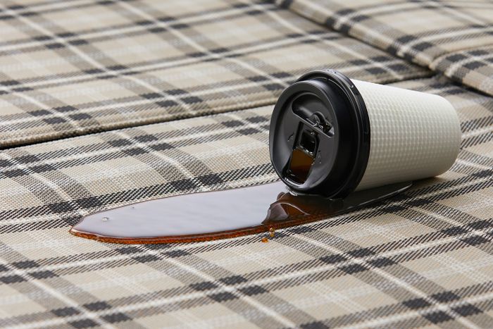 Bahan kain interior Honda N-BOX Joy sudah tahan air dan kotor.