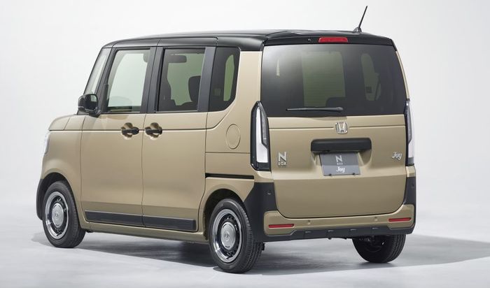 detail buritan Honda N-Box Joy