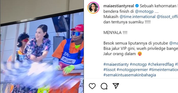 Maia Estianti kibarkan bendera finish MotoGP Mandalika 2024