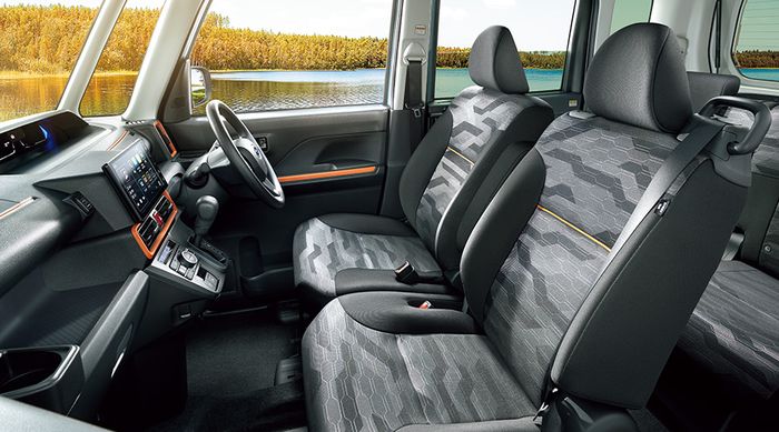 Interior Subaru Chiffon Try.