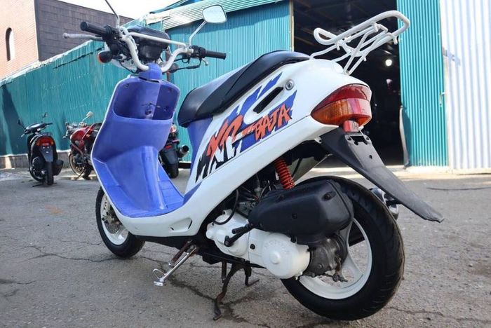 bagian buritan juga tampak sporty