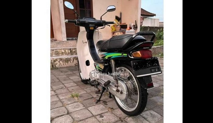 Honda Astrea Grand Sabit