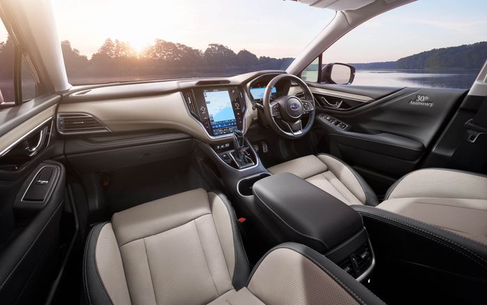 Interior Subaru Outback 30th Anniversary.