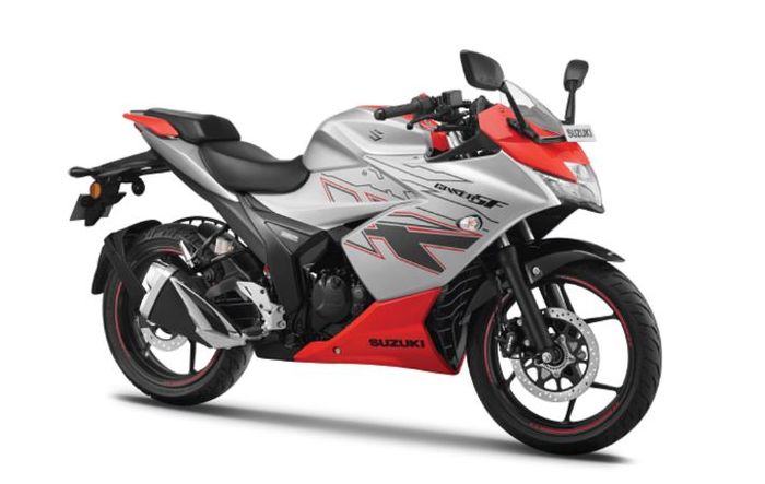 detail tampilan Suzuki Gixxer SF model 2025