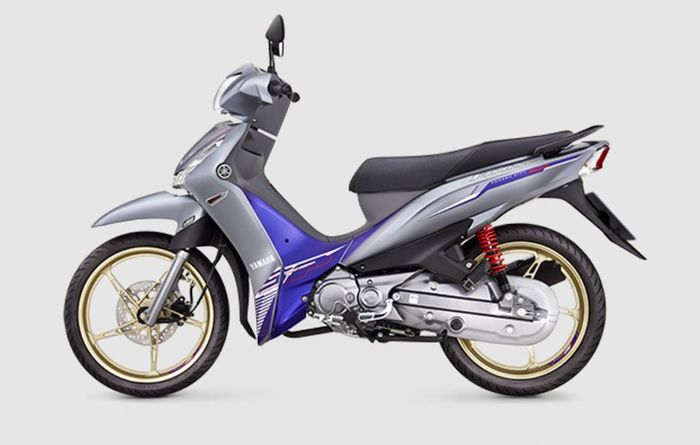 masih pakai cover rantail seperti motor bebek jadul