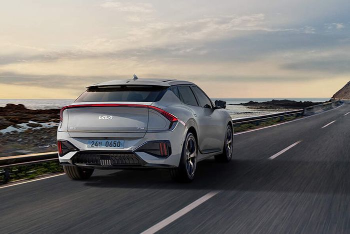 Kia EV6 GT punya tampilan eksterior lebih kalem dari IONIQ 5 N.