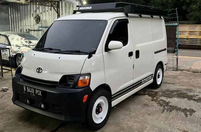 contoh Daihatsu Gran Max yang sudah dimodifikasi jadi campervan