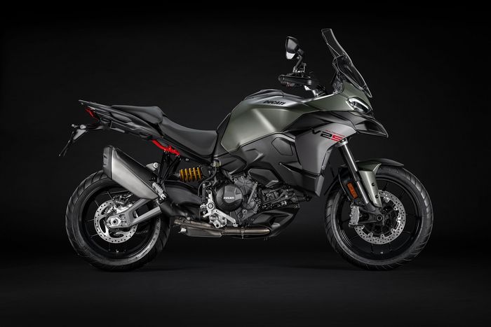 Ducati Multistrada V2 S Model 2025