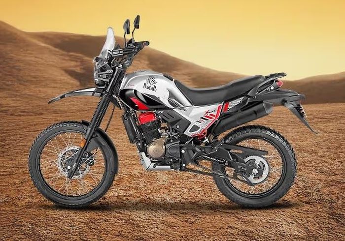 punya ground clearance tinggi sehingga cocok untuk menjelajah berbagai medan