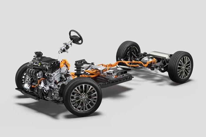 Sistem PHEV Toyota Alphard dan Vellfire.