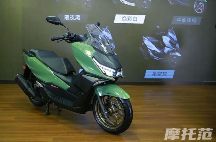 detail tampilan Honda NS150GX