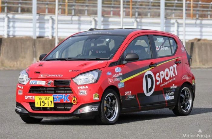 Daihatsu Mira e S versi rally