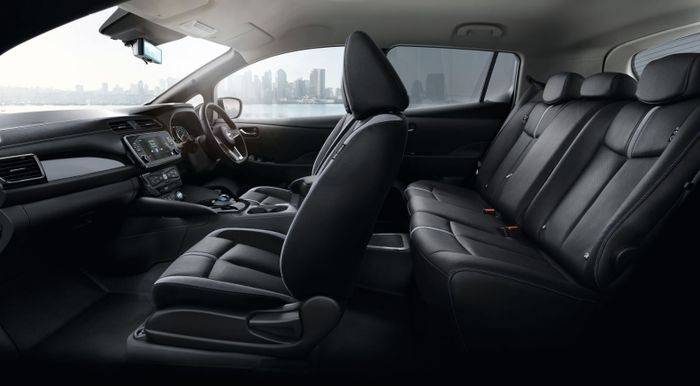 interior Nissan Leaf