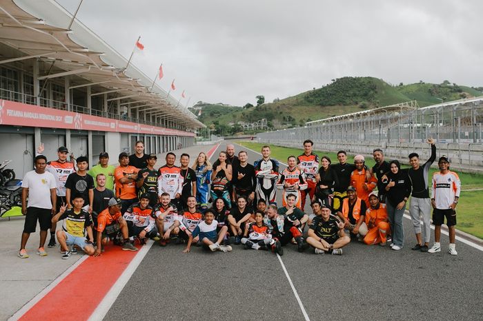 Ride In Track, terbuka bagi masyarakat yang ingin rasakan sensasi balapan di lintasan ala profesional