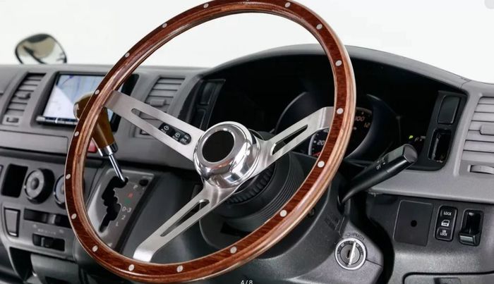 setirnya pakai model klasik