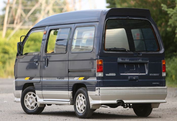 bagian buritan cukup simpel