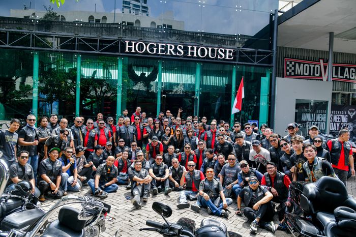 Hogers House, dimana tempat ini memiliki koleksi terbaru motor &amp; gear bagi bikers pencinta Harley Davidson