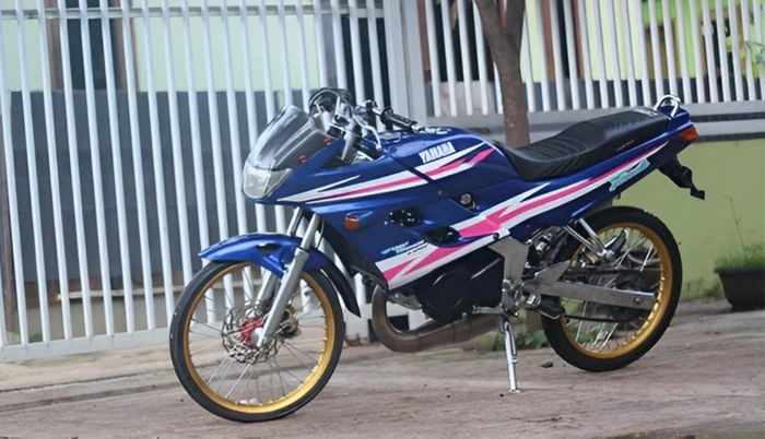 Yamaha Touch 125 didatangkan dari Thailand di 1999