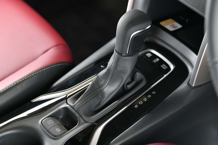 Transmisi Toyota Corolla Cross Facelift