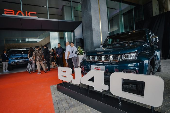 BAIC BJ40 Plus didiskon Rp 10 juta khusus grand opening Boutique Dealer di Gading Serpong Boulevard Blok S No. 8 Kabupaten Tangerang, Banten