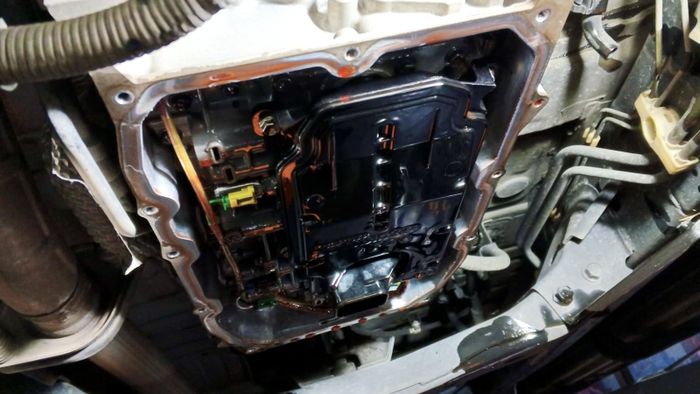 Penyebab oli transmisi mobil Front Wheel Drive bocor