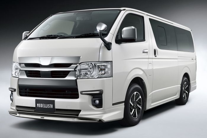 Toyota Hiace baru dapat kit Modellista.