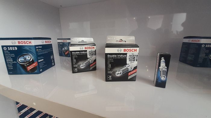 Beberapa part yang disediakan oleh Bosch Service di Sunter, Jakarta Utara