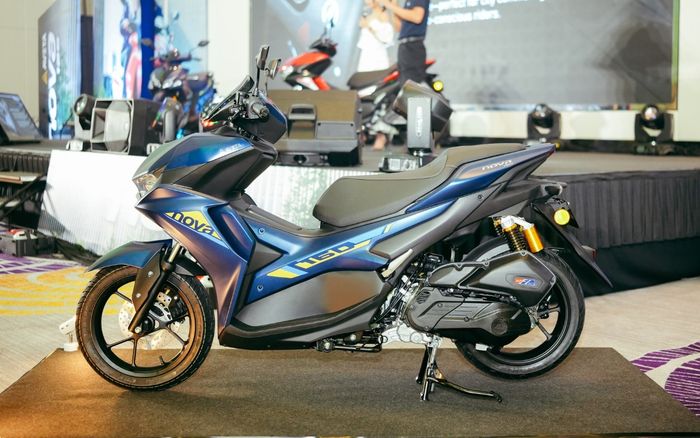 Desain tengah ke belakang mirip Yamaha Aerox 155