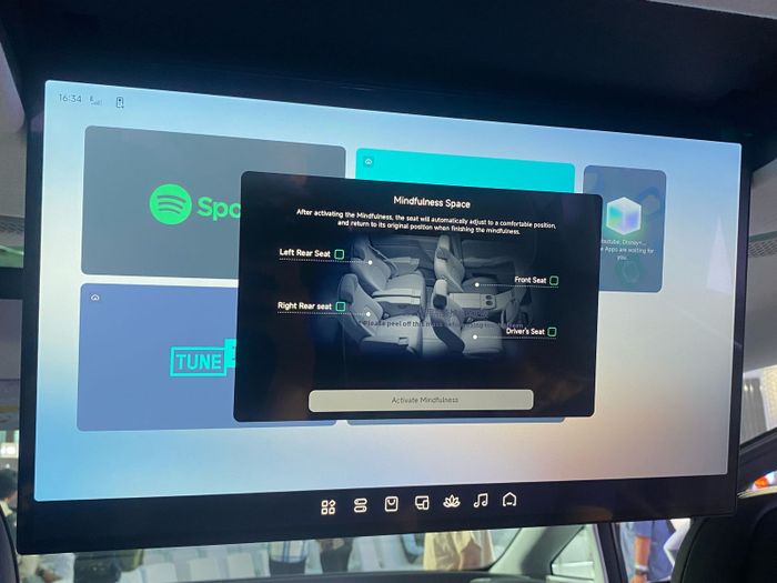 Salah satu fitur layar tengah XPENG X9 adalah Mindfulness Space.