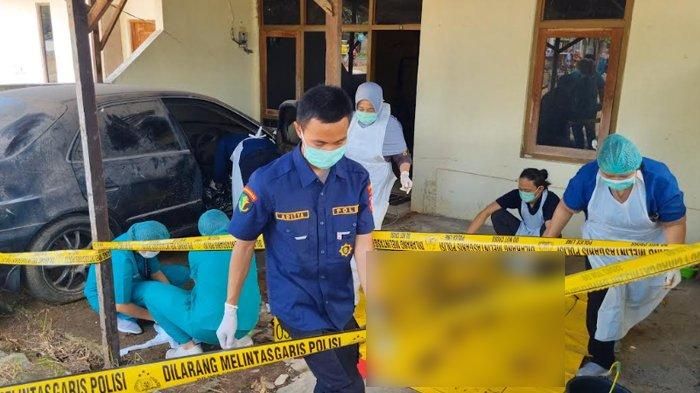 Evakuasi dan identifikasi kerang tulang belulang manusia yang ditemukan di dalam Honda Accord VTIL di aspol Ujungpangkah, Gresik