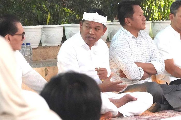 Gubernur Jawa Barat, Dedi Mulyadi saat kegiatan di Gedung Pakuan, Kota Bandung, Rabu (19/3/2025)