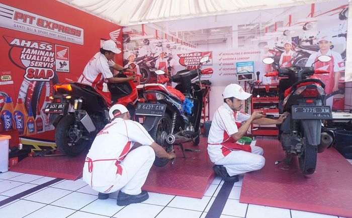 Bengkel juga disiapkan di posko mudik ini