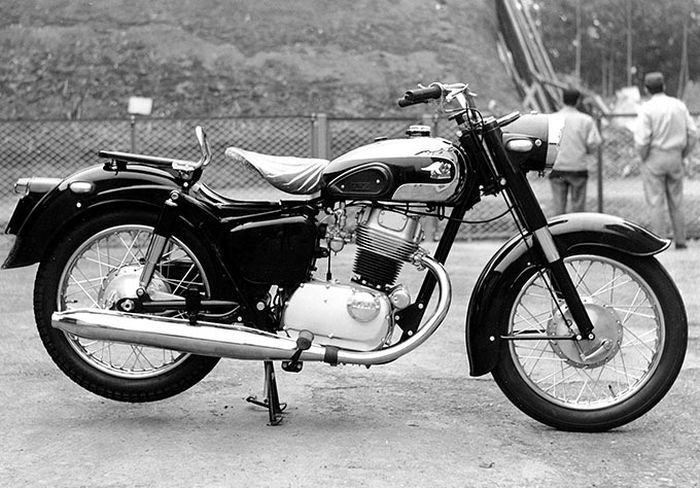 Meguro 250SG jadi motor terakhir yang dijual pakai merek Meguro dan menjadi inspirasi Meguro S1 di tahun 2025