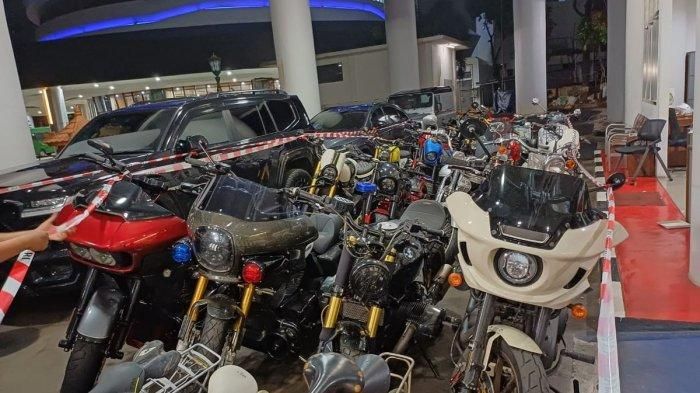 Deretan motor-motor mahal yang disita dalam kasus suap ekspor CPO
