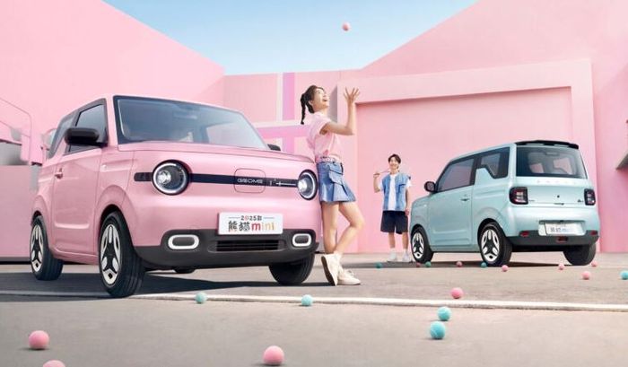 detail tampilan Geely Panda Mini model year 2025