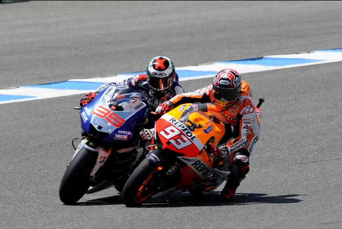 Marquez menyenggol Lorenzo di Jerez 2013
