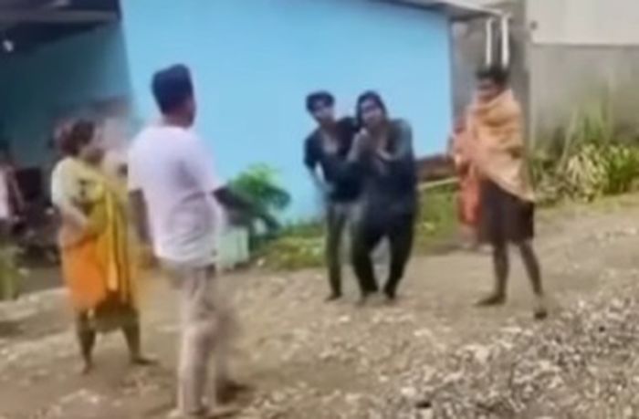 Pemilik motor asli digebukin massa karena dituduh maling