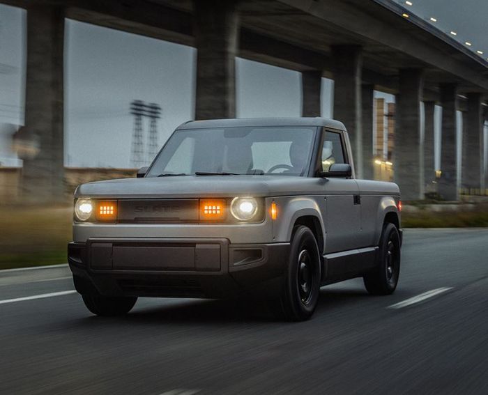 tampilan asli Slate Truck