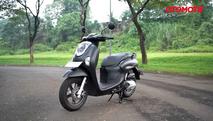 Honda Scoopy terbaru