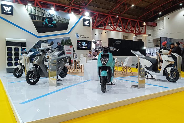 Beragam produk motor listrik Honda di ajang Periklindo Electric Vehicle Show (PEVS) 2025