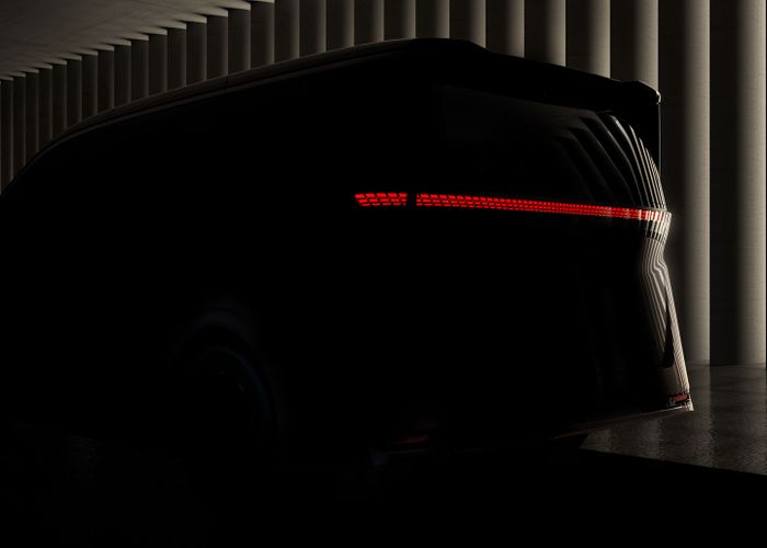 Buritan Nissan Elgrand terbaru.