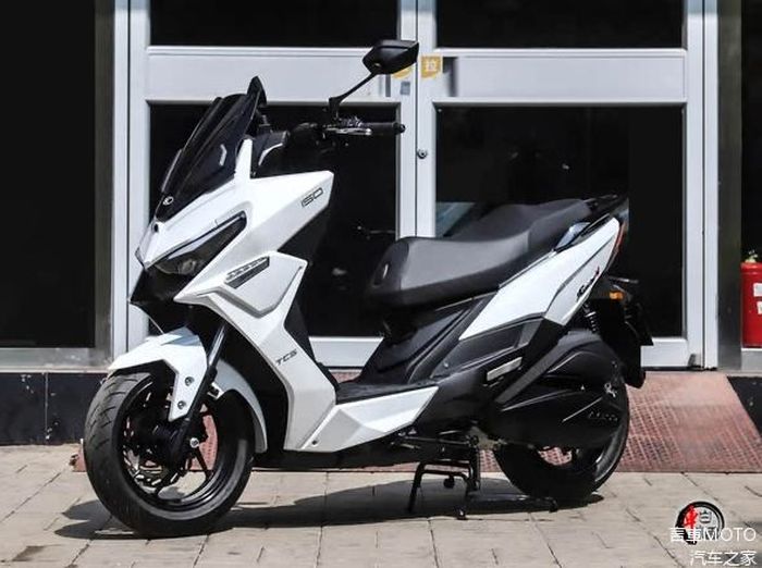 detail tampilan Kymco Racing H150 model 2025