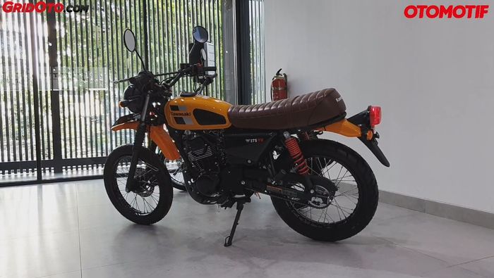 W175TR punya ground clearence paling tinggi diantara yang lain