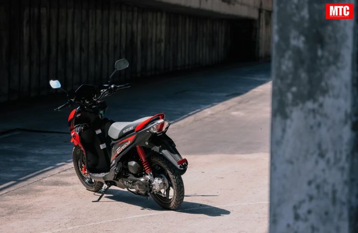 Bodi belakang mirip dengan Nex Crossover