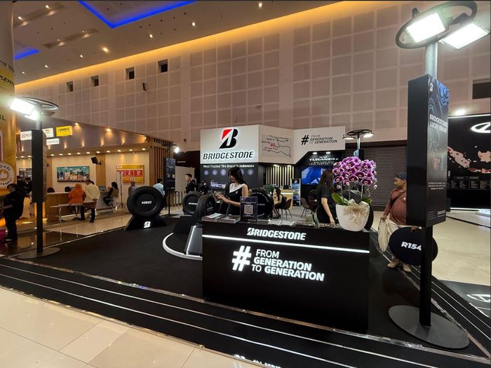 Bridgestone Indonesia menjadi Official Tire Partner IIMS Surabaya 2025